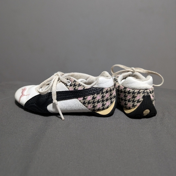 Puma Toddler sneaker size 8T with pink hounds tooth print - Picture 3 of 11